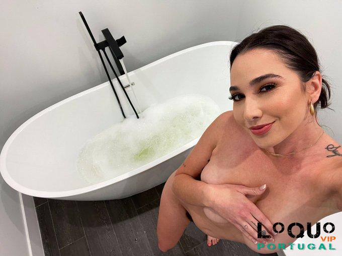 Acompanhantes Lisboa: QUERO FODER ESTOU MUITO APIMENTADA, EXCITADA COM A BOCA APERTADA O DIA TODO