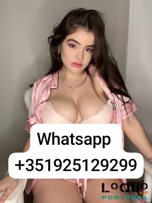 Acompanhantes Aveiro: Bolden op til slidsnederdelen ????????