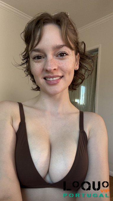 Acompanhantes Açores: Acompanhante oral paga