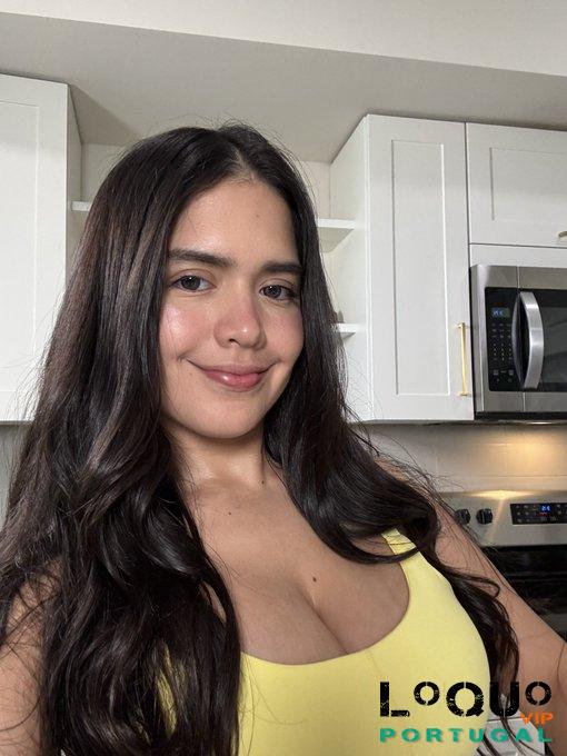 Acompanhantes Aveiro: Meu nome é Bernice, estou aqui para sexo, romance e massagens.