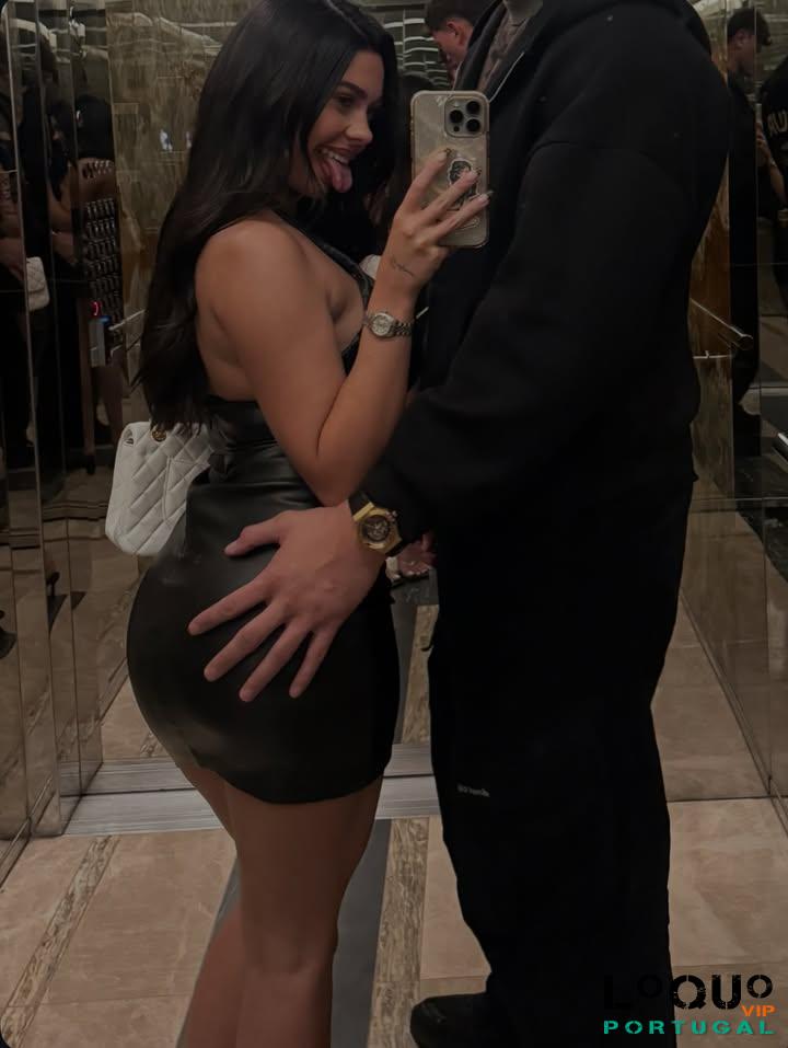 Acompanhantes Viseu: Sou uma acompanhante disponível em Évora para qualquer momento de sexo prazeroso